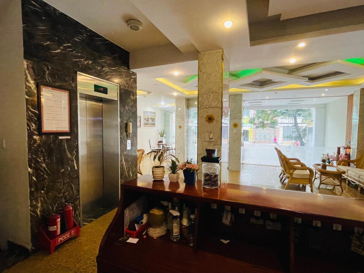 Hotel Quynh Anh Ho Chi Minh-stad Buitenkant foto