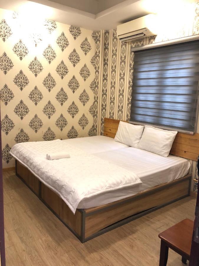 Hotel Quynh Anh Ho Chi Minh-stad Buitenkant foto